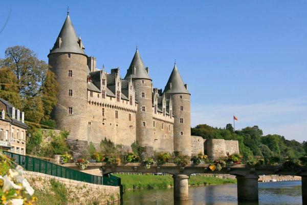 Josselin son château et la ville